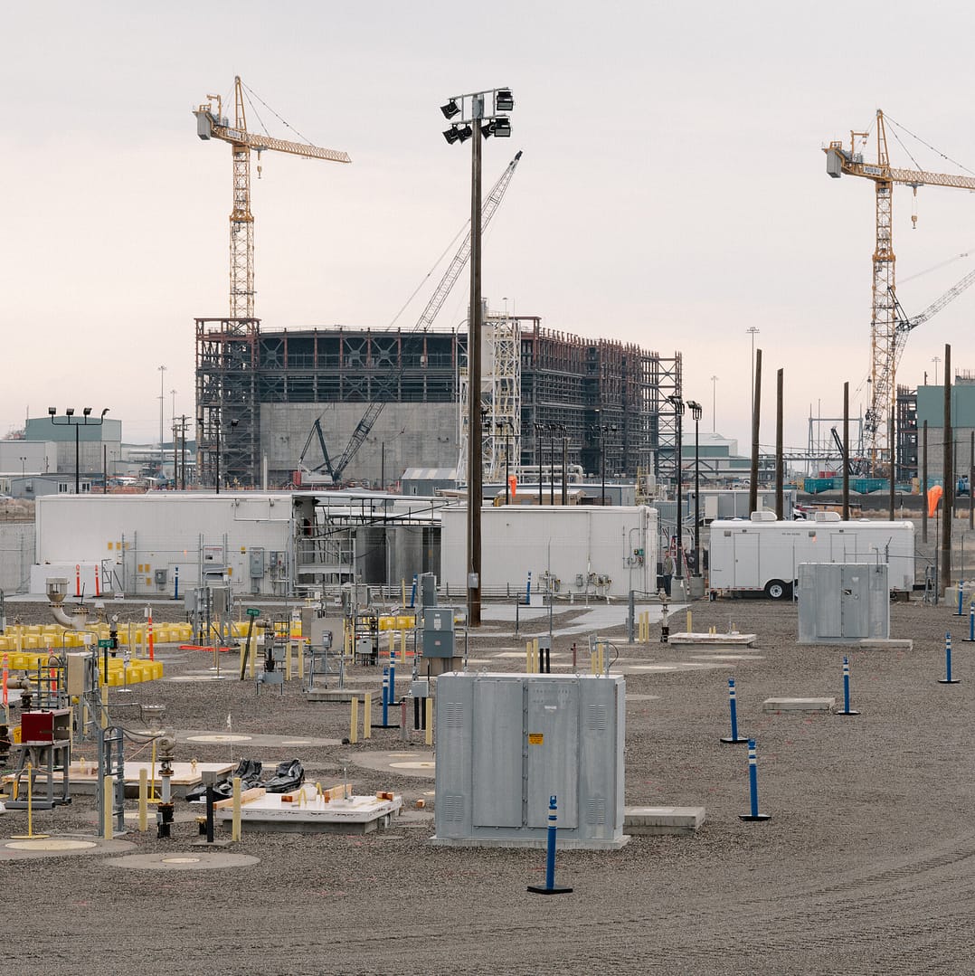 Hanford, a Contaminated Nuclear Site, It Set to Be Largest US Solar Farm