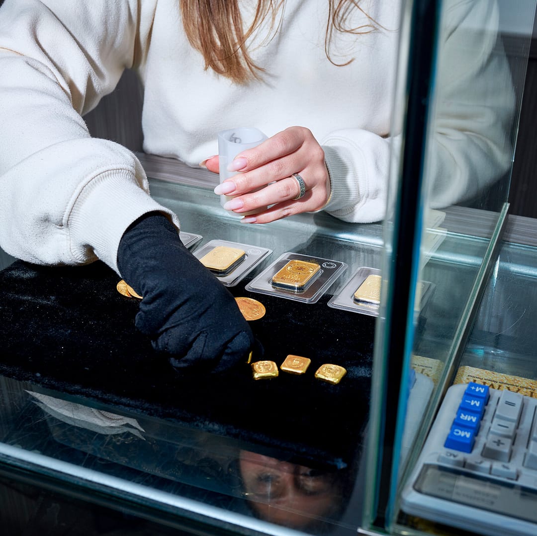 Gold Price Passes $3,000, a Record High, Amid Tariff Anxiety