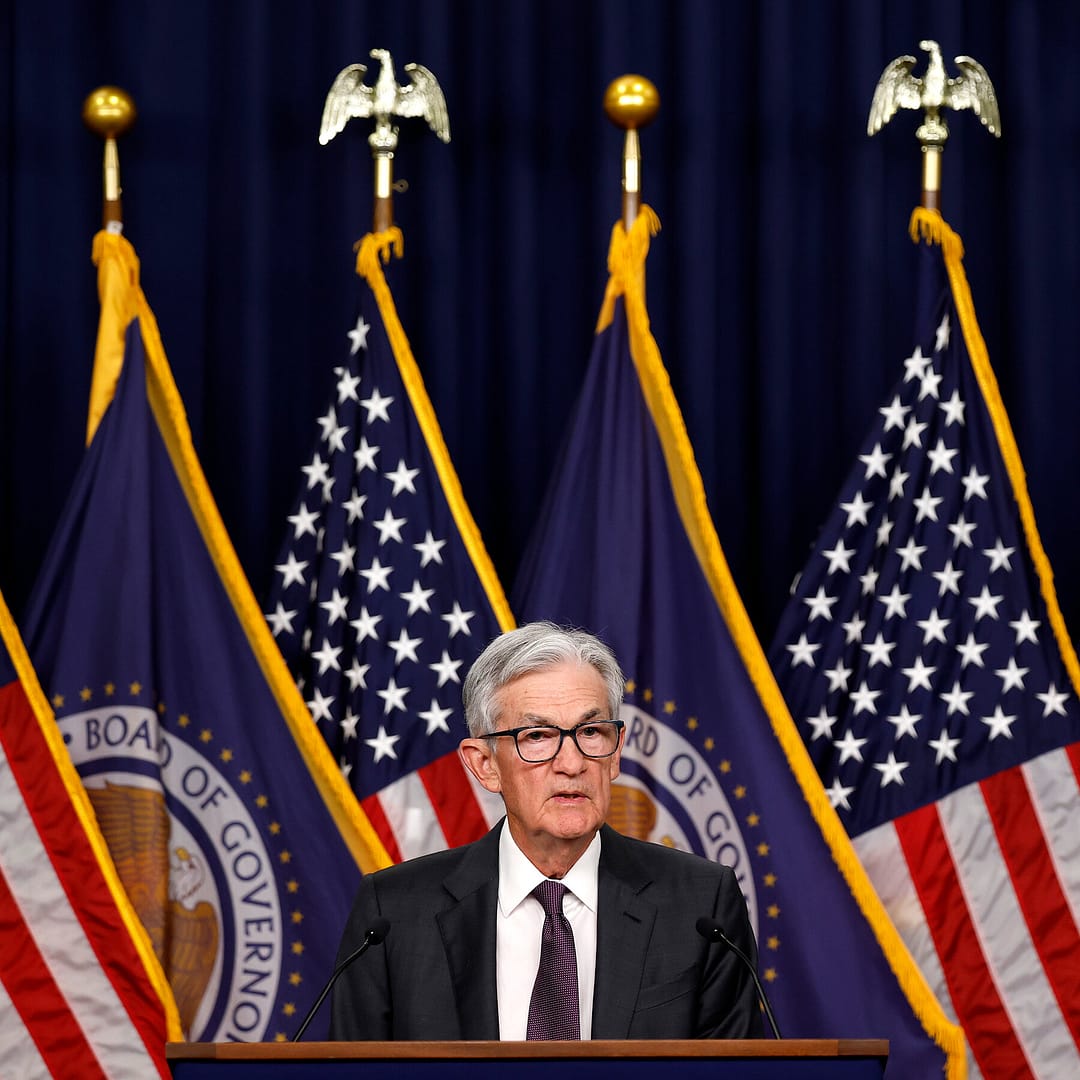 Powell’s ‘Transitory’ Inflation Call Revives Memories of Pandemic