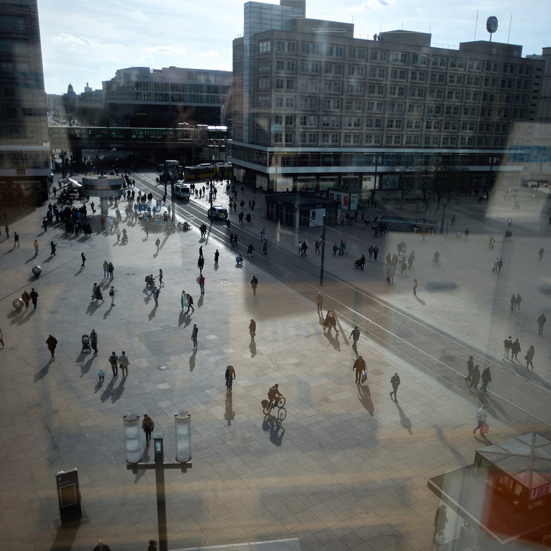 Investors Seeking Safety Look to German Government Bonds