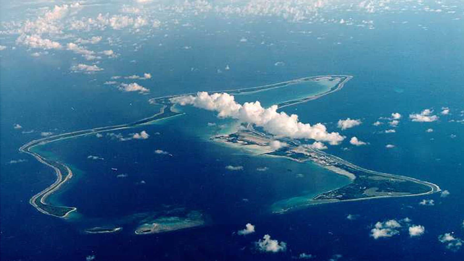 PM presses Mauritius on need for Chagos Islands deal to protect UK-US military base