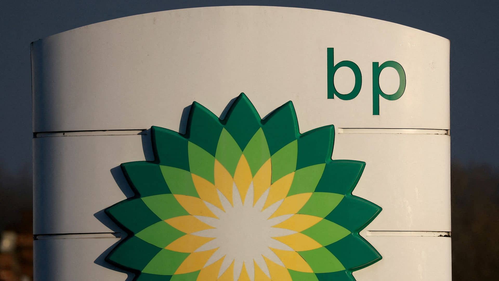 BP slashes renewables investment and boosts fossil fuel production