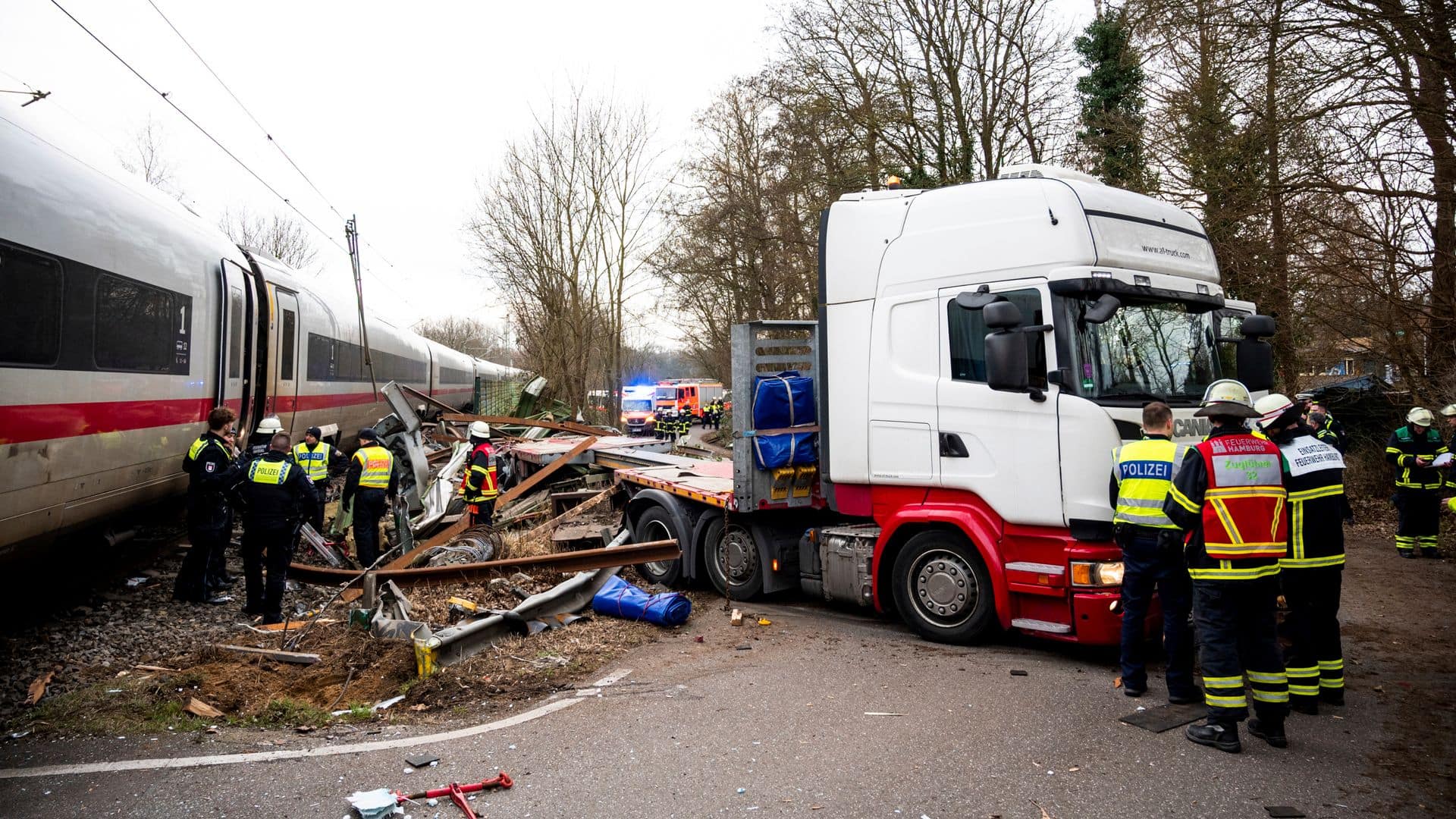 One killed and 25 injured in high-speed train collision in Germany