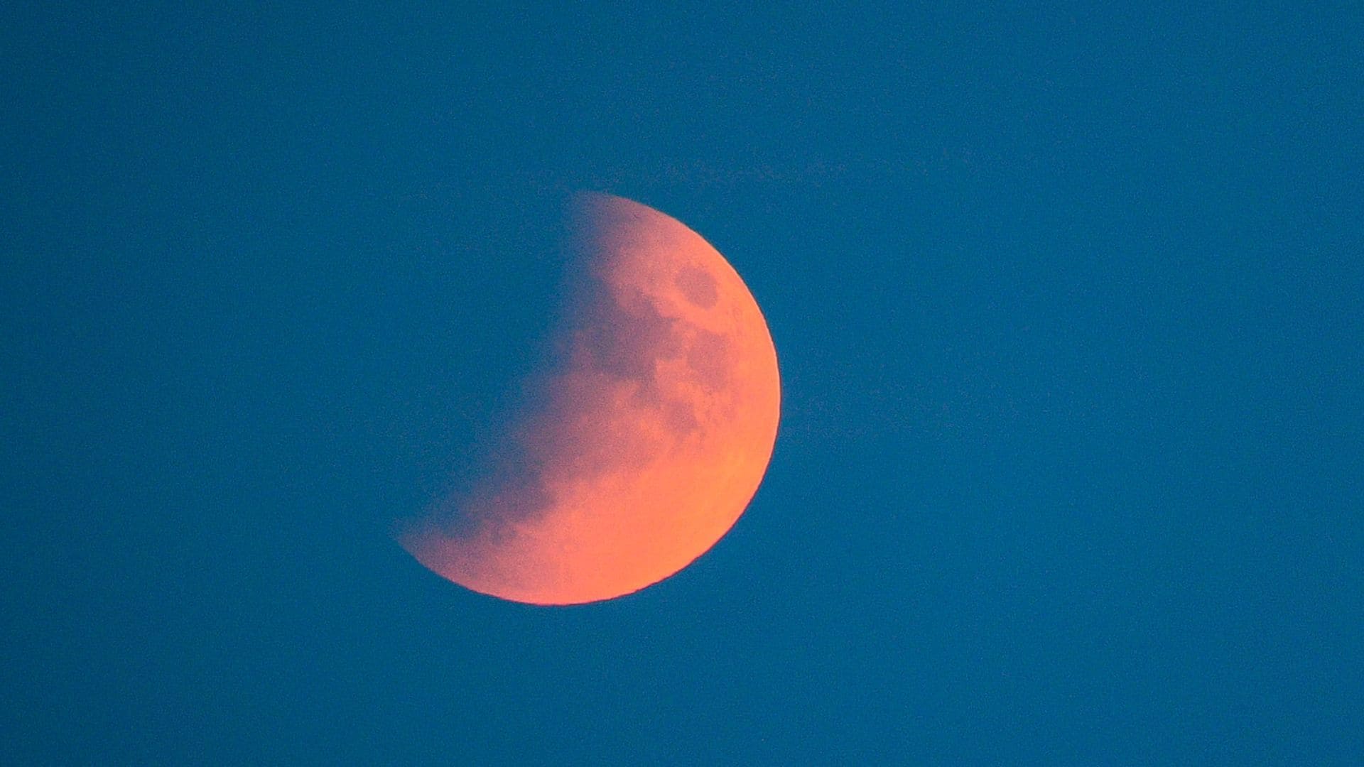 How to see this week’s blood moon lunar eclipse