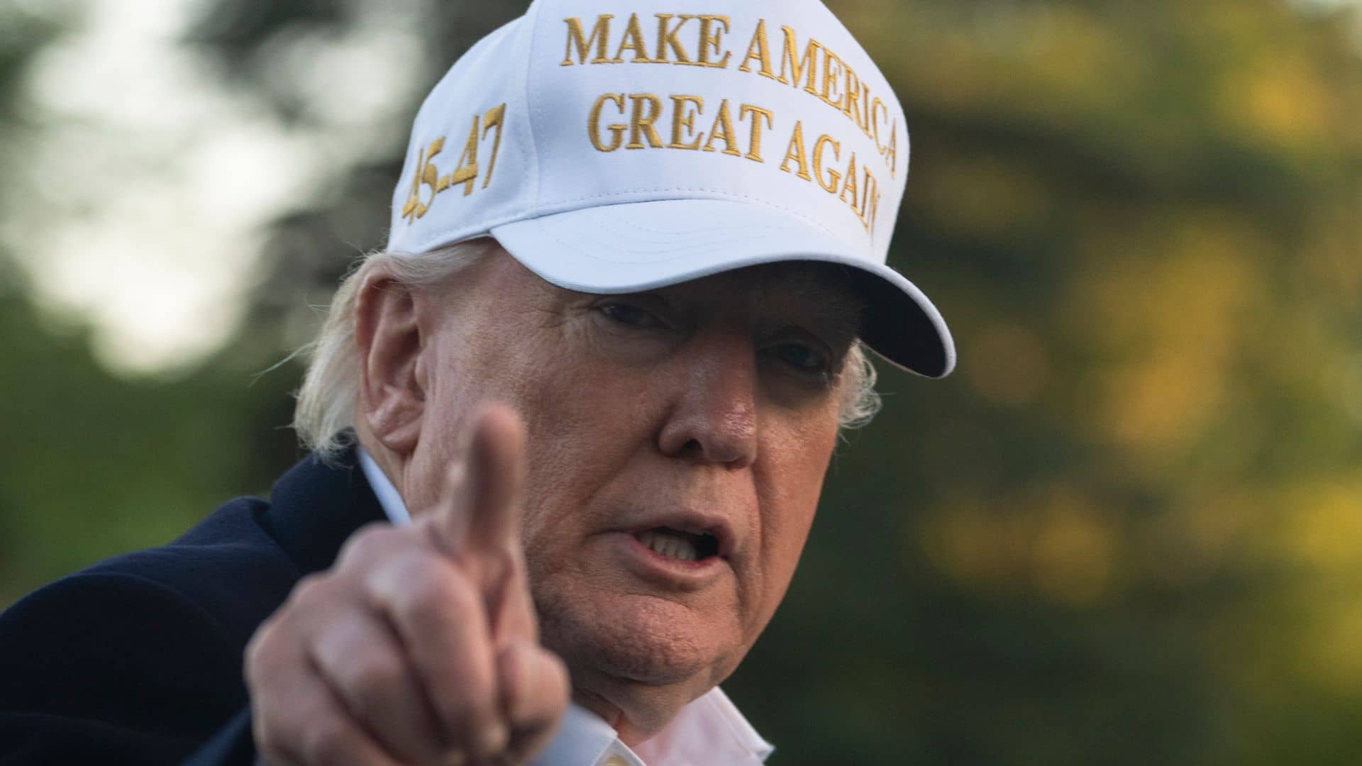 ‘Stop shooting, sit down and sign a deal’ – Trump’s message to Putin