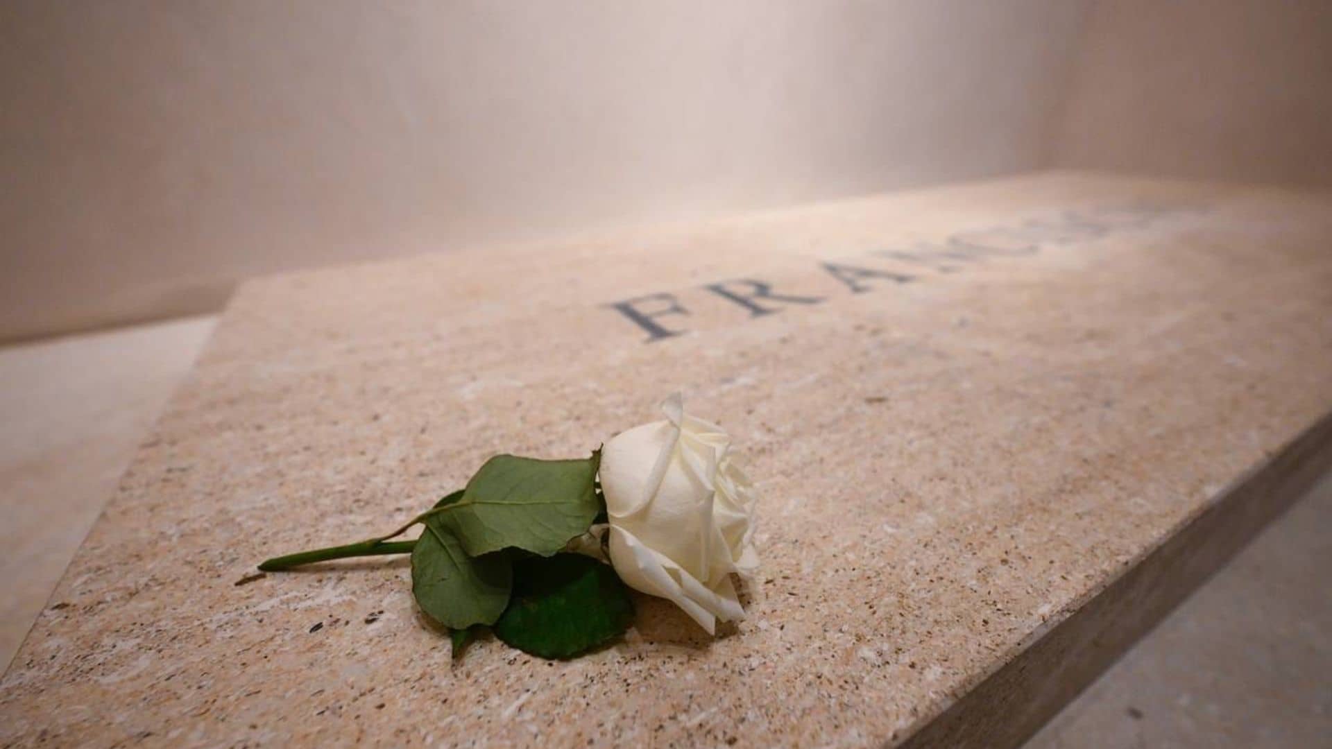 Pictures of Pope Francis’s tomb released as public now allowed to visit