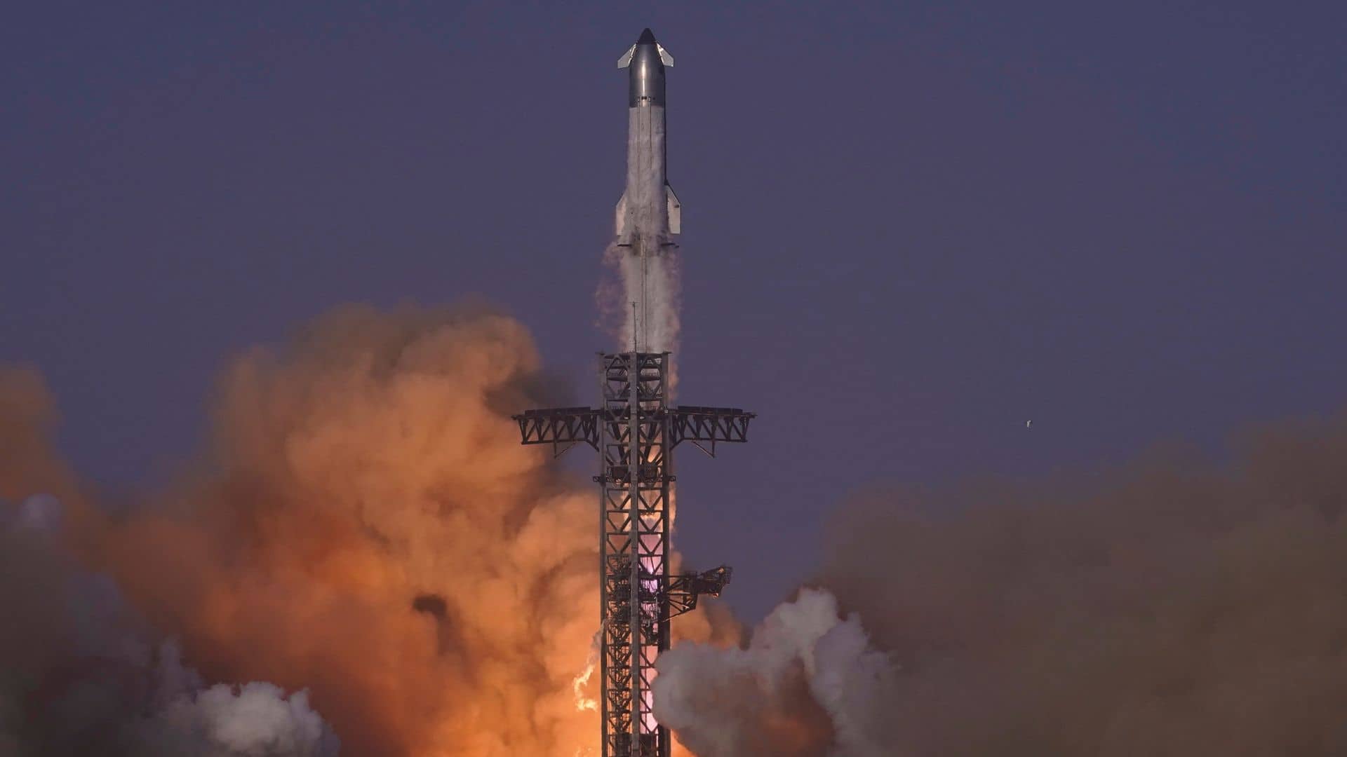 Musk reveals when he hopes to launch mission crewed by robots to Mars