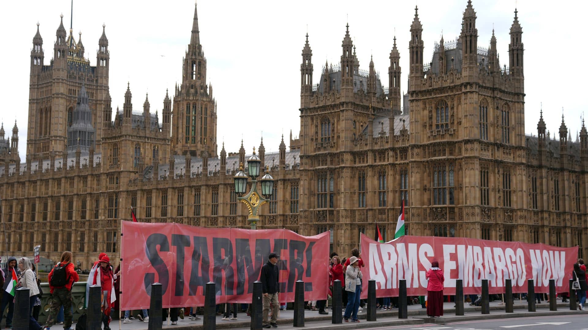 Ministers share ‘same frustrations’ over Gaza war as protesters